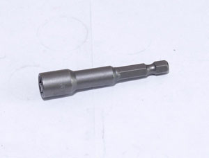 D165MN07M Бита 1/4, шестигранная 7 мм с магнитной рабочей поверхностью, 65 мм, S2 материал  047687